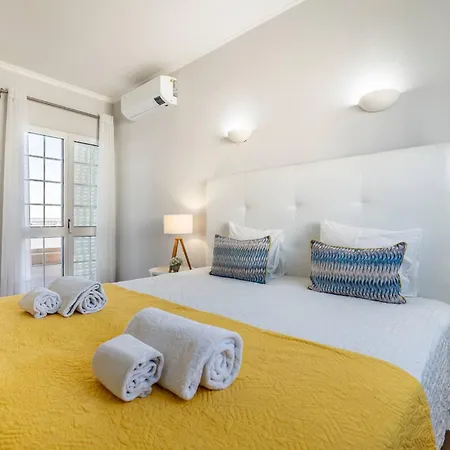 Pet-friendly With Private Pool Close To The * Gale (Albufeira)