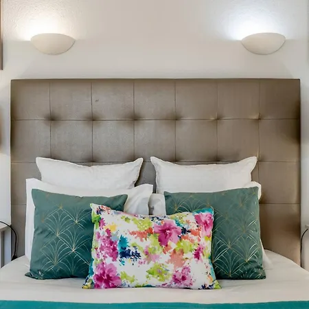 Pet-friendly With Private Pool Close To The Villa *