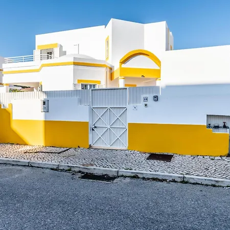 Pet-friendly With Private Pool Close To The Villa