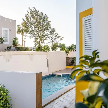 Pet-friendly With Private Pool Close To The