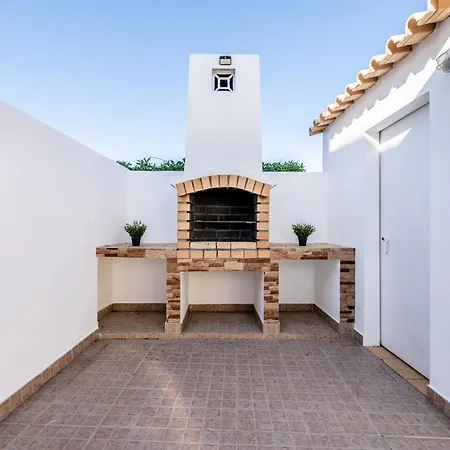 Pet-friendly With Private Pool Close To The *