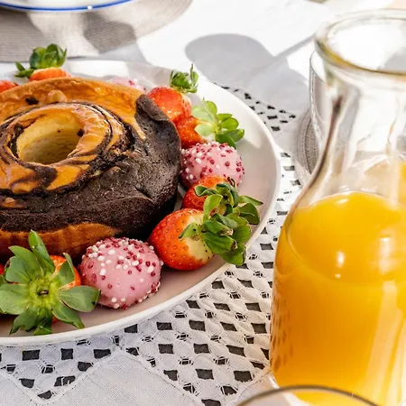 Pet-friendly With Private Pool Close To The