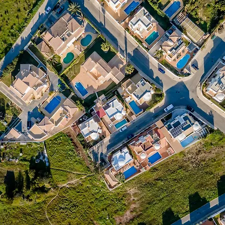 Pet-friendly With Private Pool Close To The Villa