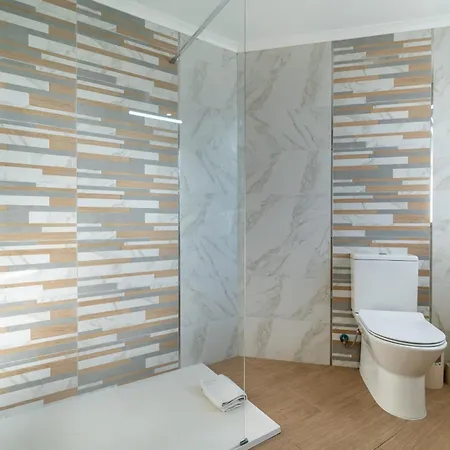 Pet-friendly With Private Pool Close To The Villa Galé