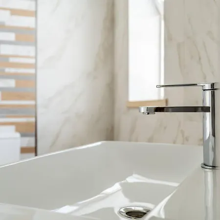 Pet-friendly With Private Pool Close To The 别墅